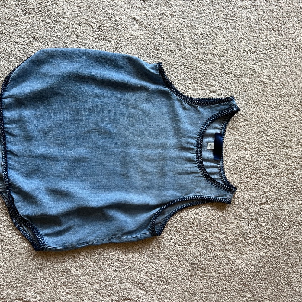 Blue Pair chambray type tank top size Medium